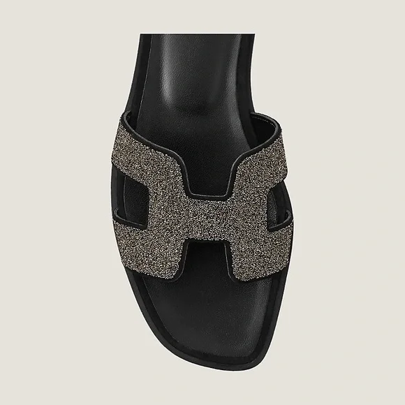 Hermes Noir Oran Goatskin Crystal Detail Sandal - Picture 12 of 13